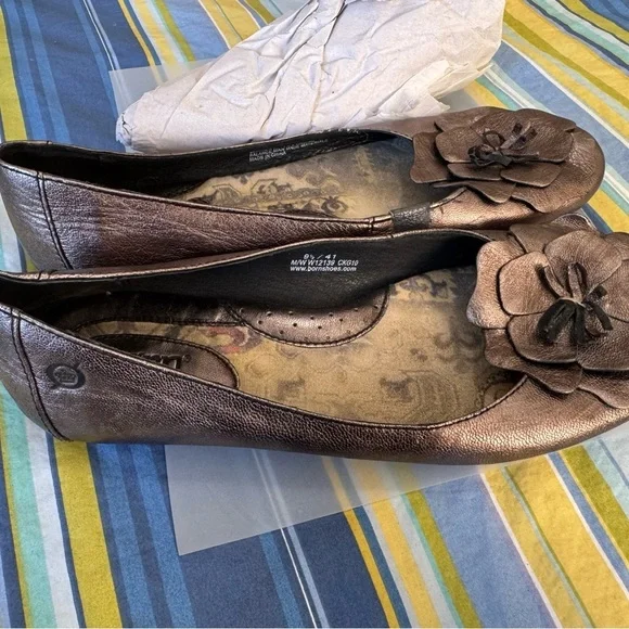 Born Metallic Brown Floral Flats - Picture 3 of 10